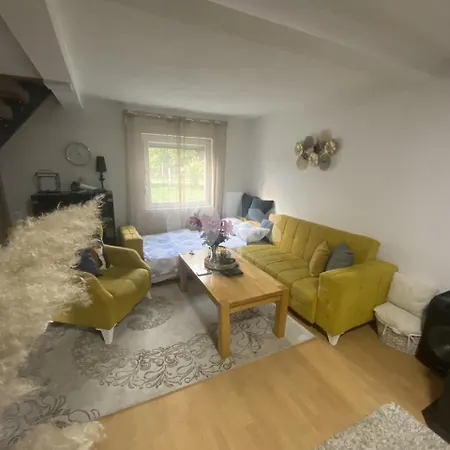 Vikendica Sarah Dom wakacyjny Tuzla